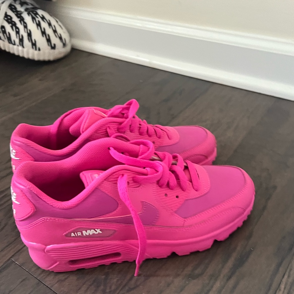 nike hot pink girls air max 90s